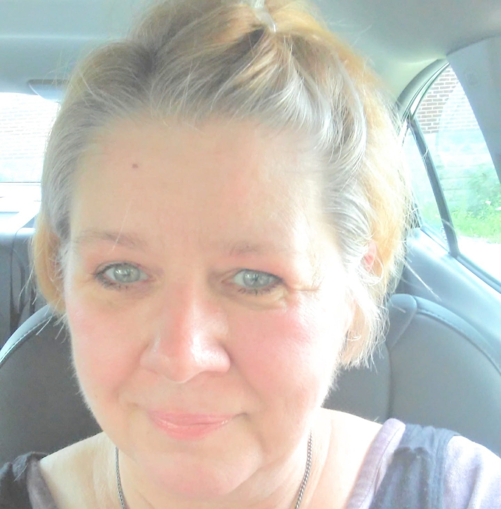 Meet your Posher, Regina